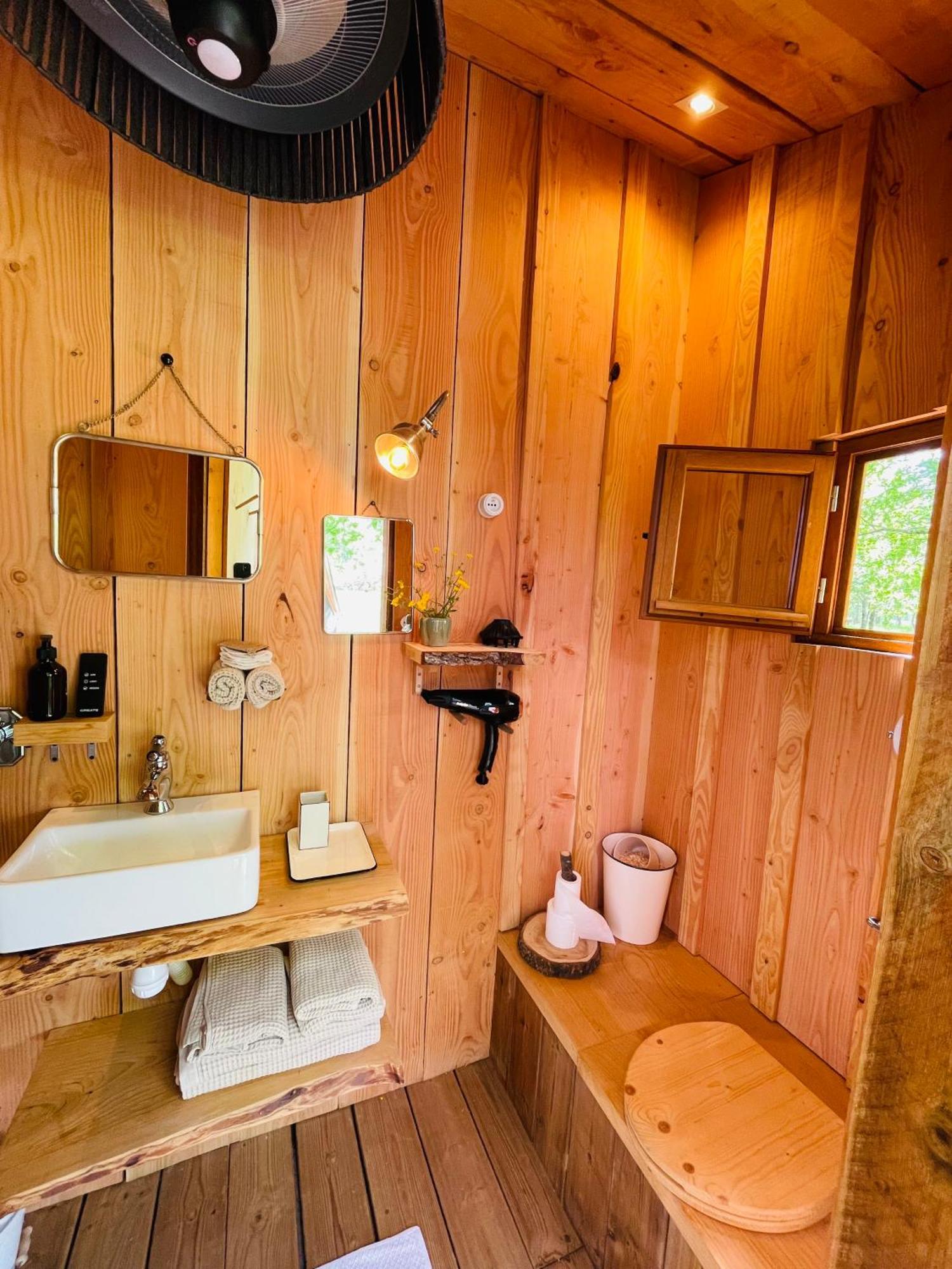 Dome Insolite Cedre Jacuzzi Et Petits Dejeuners Inclus Lagraulet-du-Gers ภายนอก รูปภาพ