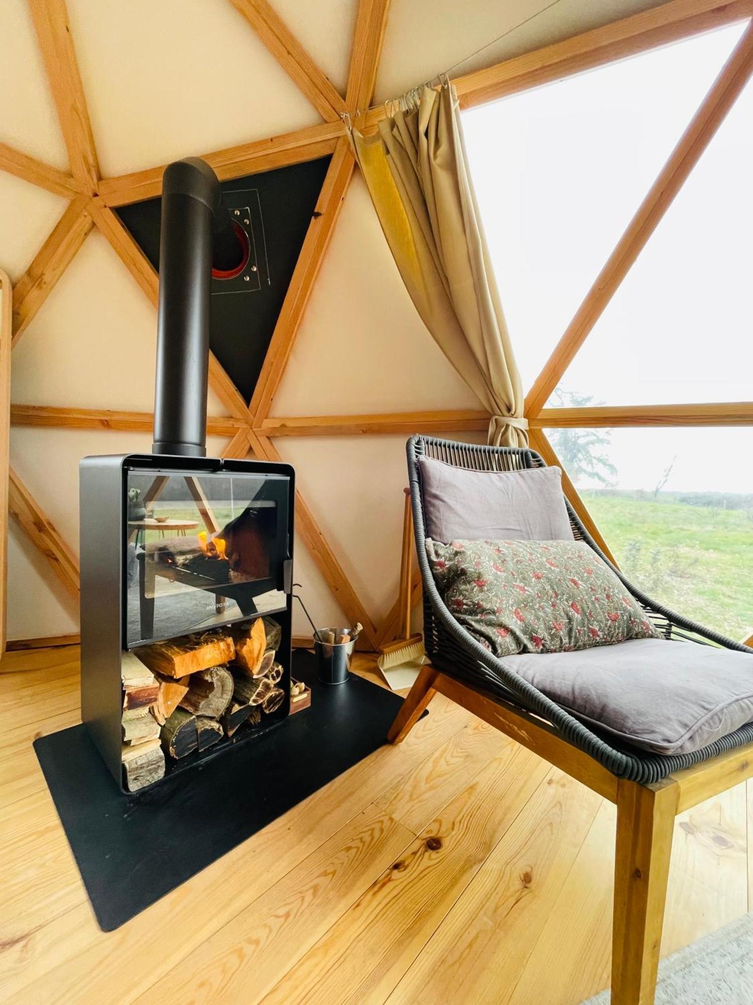 Dome Insolite Cedre Jacuzzi Et Petits Dejeuners Inclus Lagraulet-du-Gers ภายนอก รูปภาพ